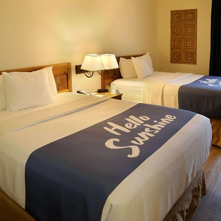 Days Inn & Suites By Wyndham Llano Eksteriør bilde