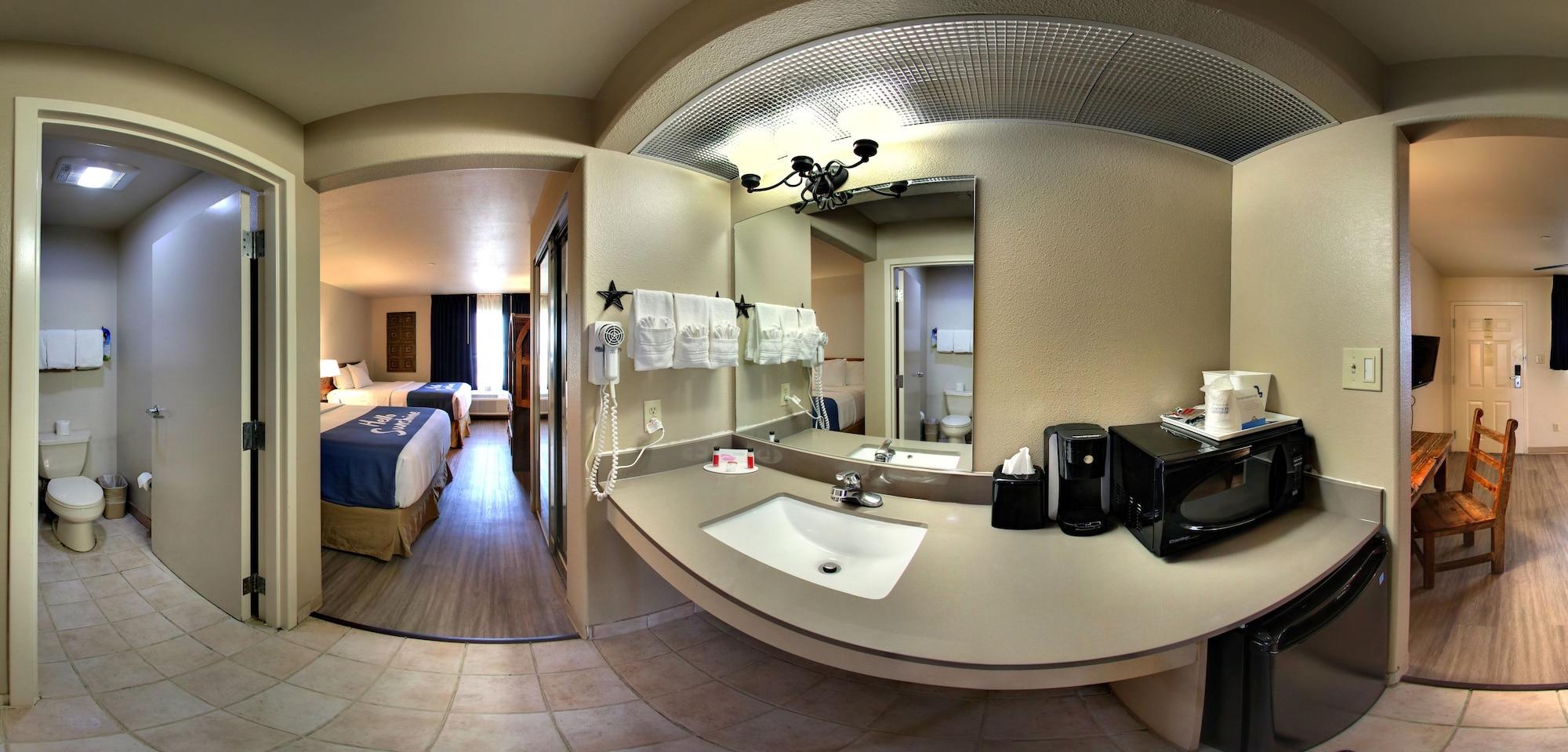 Days Inn & Suites By Wyndham Llano Eksteriør bilde